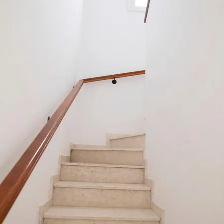 Philandrea - Sea Caves Villa *